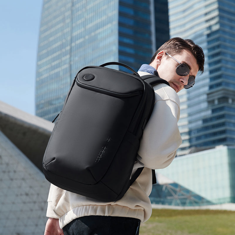 Arctic Hunter i-Gamoraz Laptop Backpack Multi Compartment USB Business Travel Backpack (15.6")